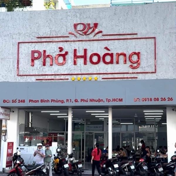 PHỞ HOÀNG tuyển NV nam nữ đầu bếp bán phở và NV phục vụ