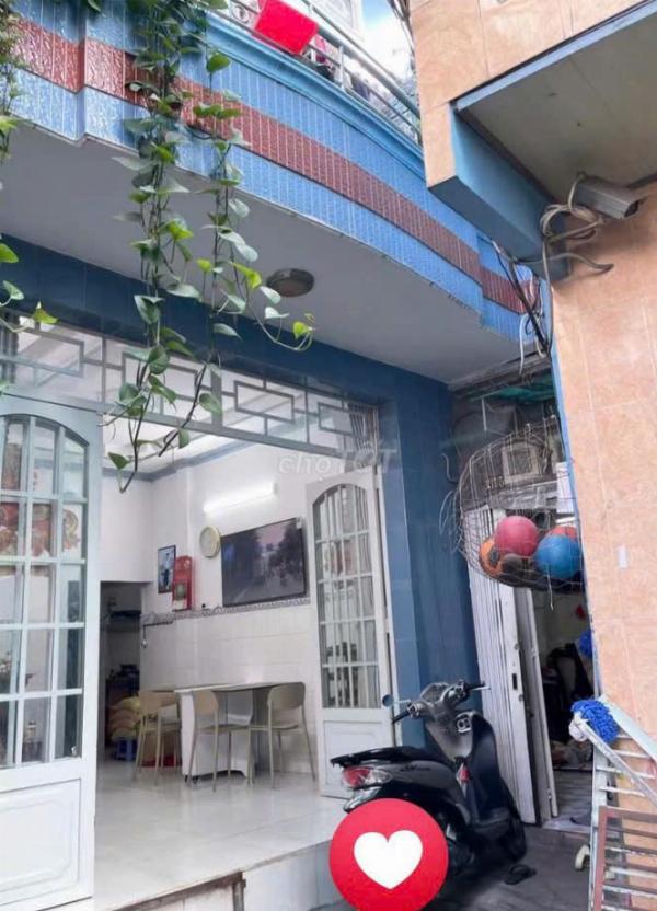Chính chủ về quê cần bán gấp nhà 337/1 Lưu Hữu Phước P15 Q8