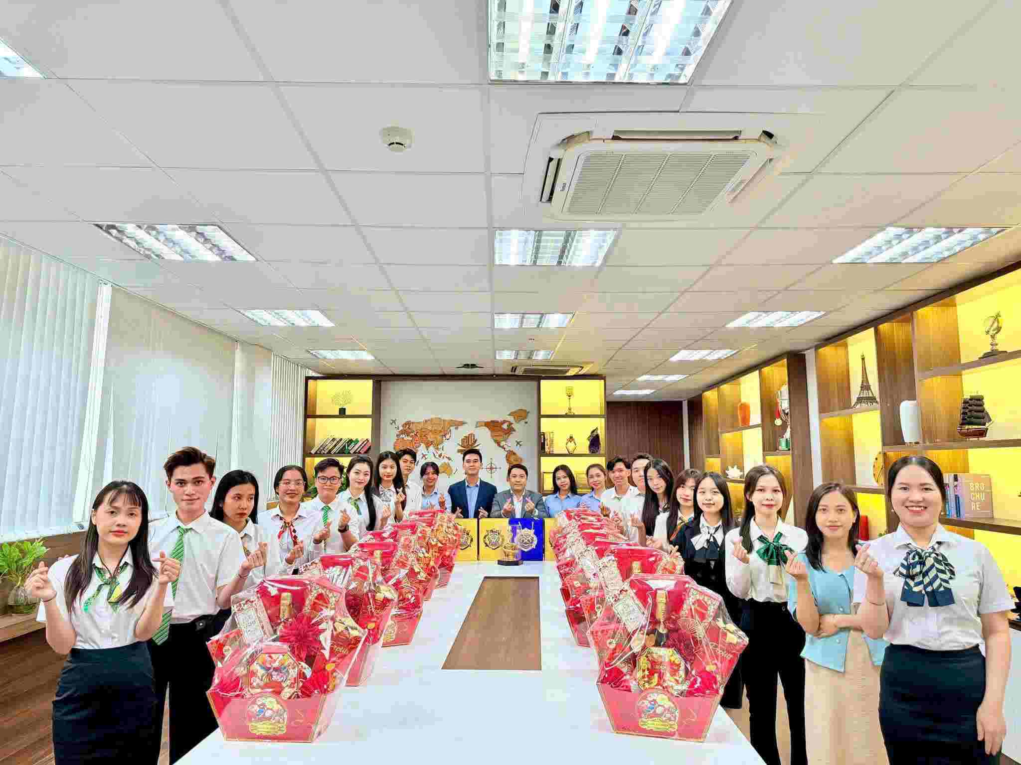 Tuyển NVKD lương từ 10 - 15tr ko yêu cầu kinh nghiệm đi làm ngay 