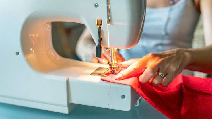 VIVACE GARMENT FACTORY tuyển thợ may máy 1 kim làm Tân Phú
