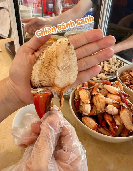 QUÁN GHIỀN BÁNH CANH tuyển phục vụ, phụ bếp, tiếp thực