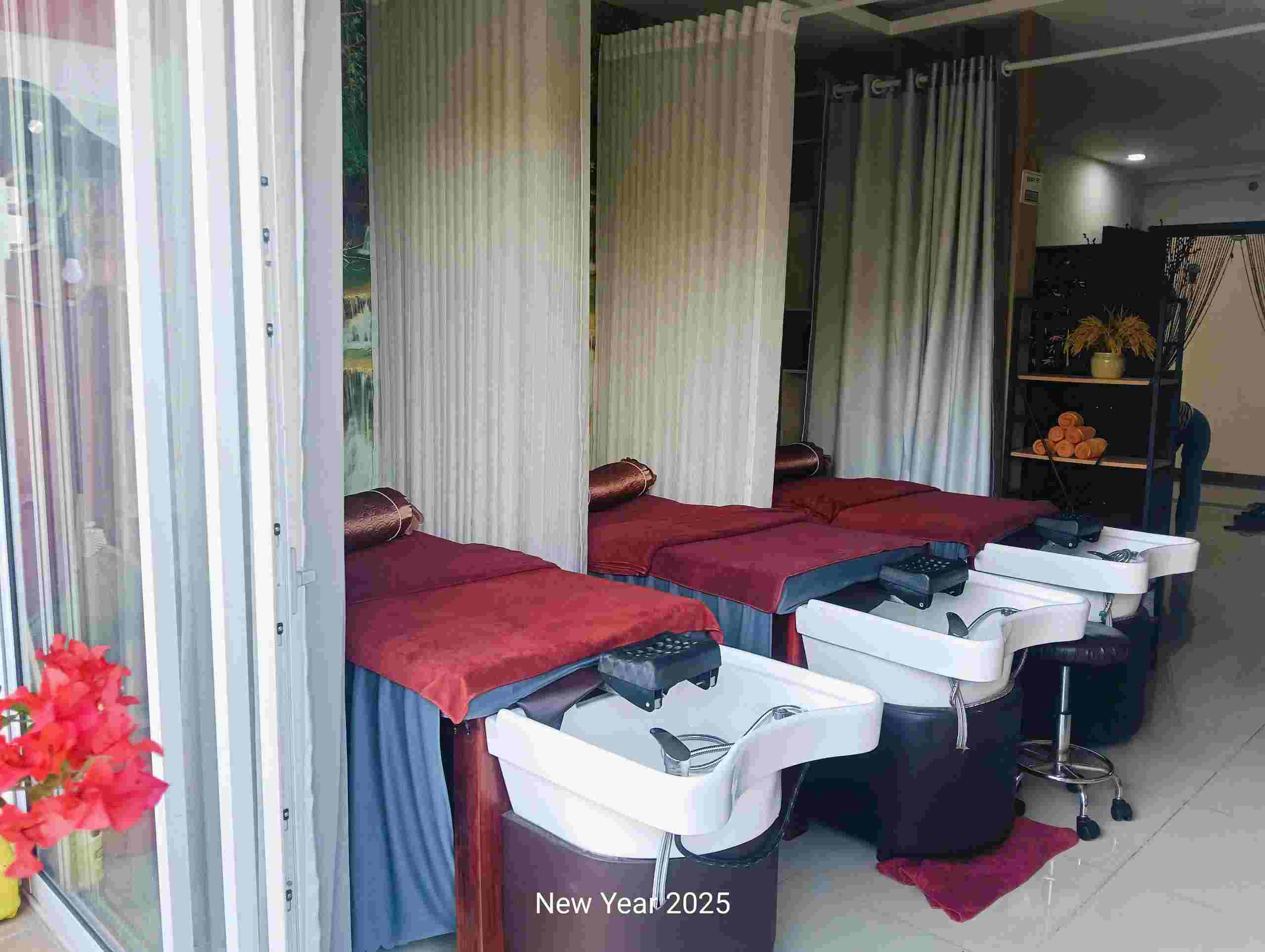 Tuyển KTV SPA làm tại chung cư Ruby Celadon Tân Phú thu nhập cao