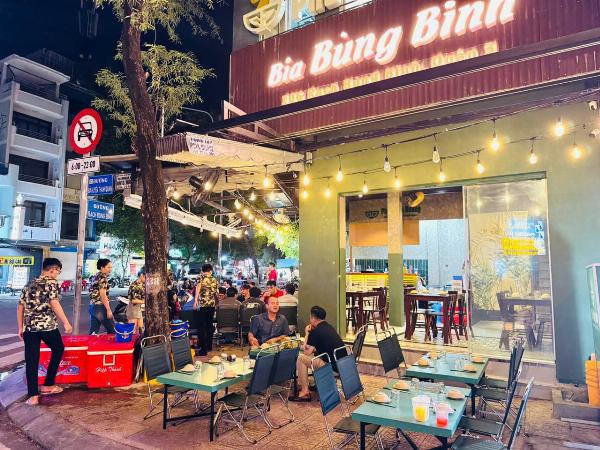 BIA BÙNG BINH - Khô và Bia Giới Trẻ Q3 tuyển phục vụ Nam Nữ ,BAO ĂN 