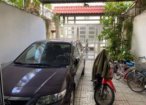 Bán nhà đúc 3 tầng hẻm xe hơi, nhà siêu rộng ở Gò Cát, Phú Hữu Q9