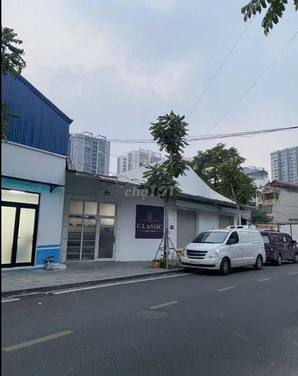 Tuyển nhân viên giao hàng bằng xe máy ở Hà Nội