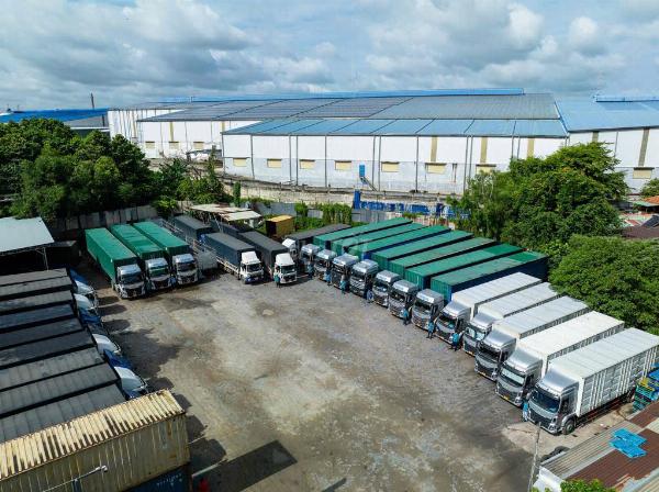 Cần tuyển tài xế bằng FC, chạy xe đầu kéo đi làm ngay 