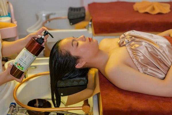 LILISA SPA tuyển KTV gội dưỡng sinh & massage body