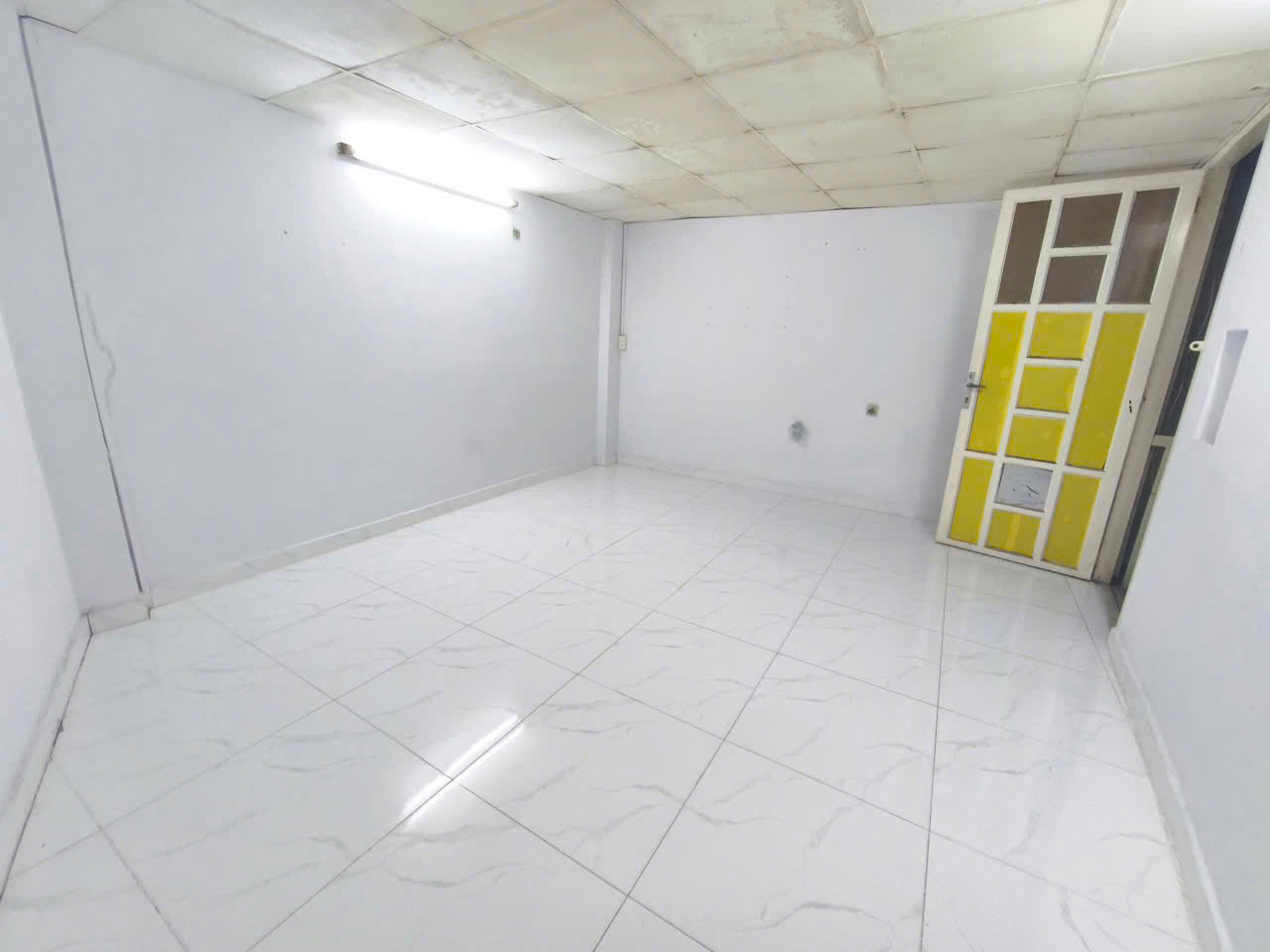 Bán nhà 1 trệt 1 lầu hẻm 322/ Trần Hưng Đạo P. Ng Cư Trinh Q1