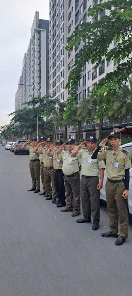 Tuyển 10 nam bảo vệ làm việc tại chung cư Q12 