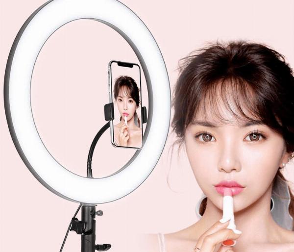 Tuyển Nữ IDOL LIVESTREAM Công việc là livestream tiktok làm ngay