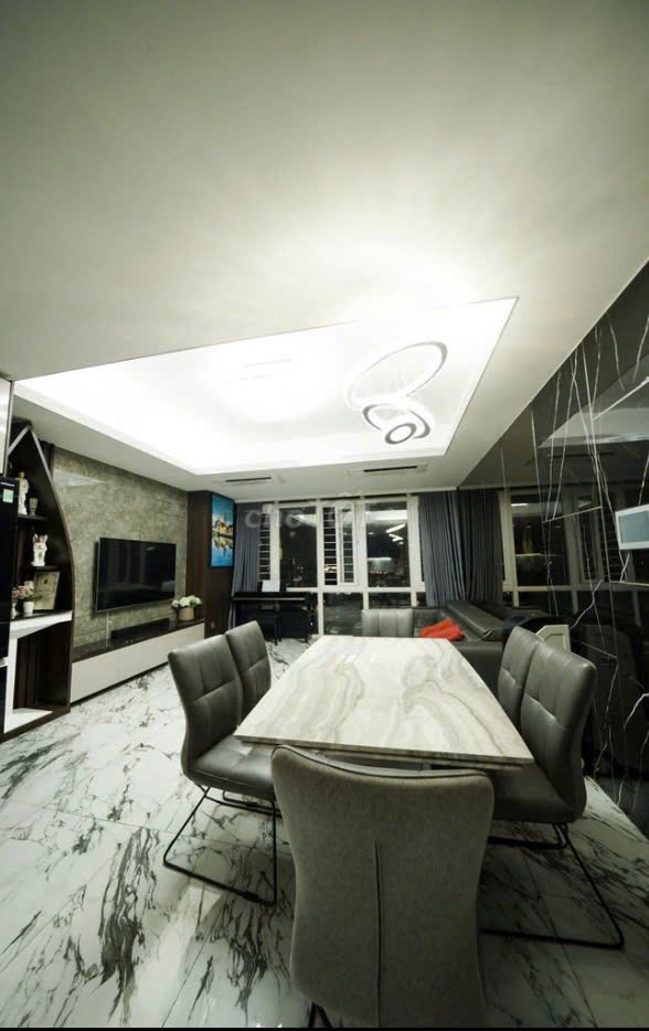 Bán căn hộ 4PN Imperia An Phú 135m², tầng 18 , view Landmark