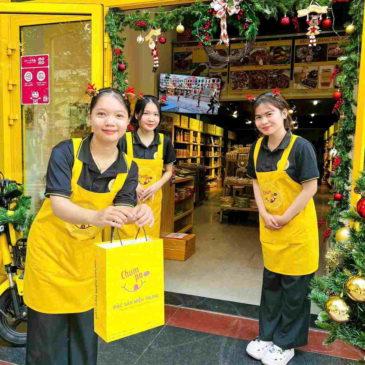 CHUMPAFOOD - ĐẶC SẢN LÀM QUÀ ĐÀ NẴNG tuyển NV bán hàng