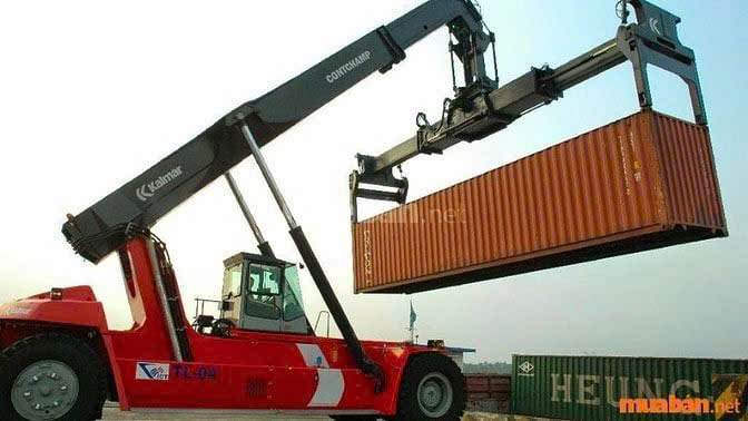 Tuyển Nam công nhân phụ cẩu làm ở Long An cũ 