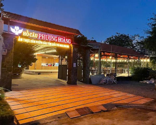 Hồ Câu Phượng Hoàng - Ẩm Thực Sân Vườn tuyển phục vụ ca full & partime