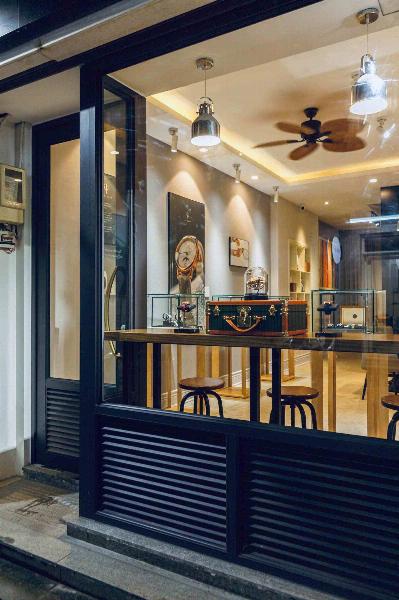 Cho thuê mặt bằng 150/31 Nguyễn Trãi Q1 siêu đẹp