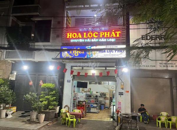 Tuyển NV Bếp chính làm tại Q10