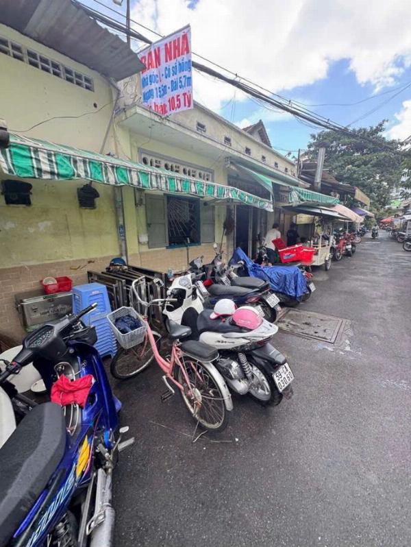 Bán nhà mặt tiền góc chữ L G56 Cư Xá Vĩnh Hội P6 Quận 4