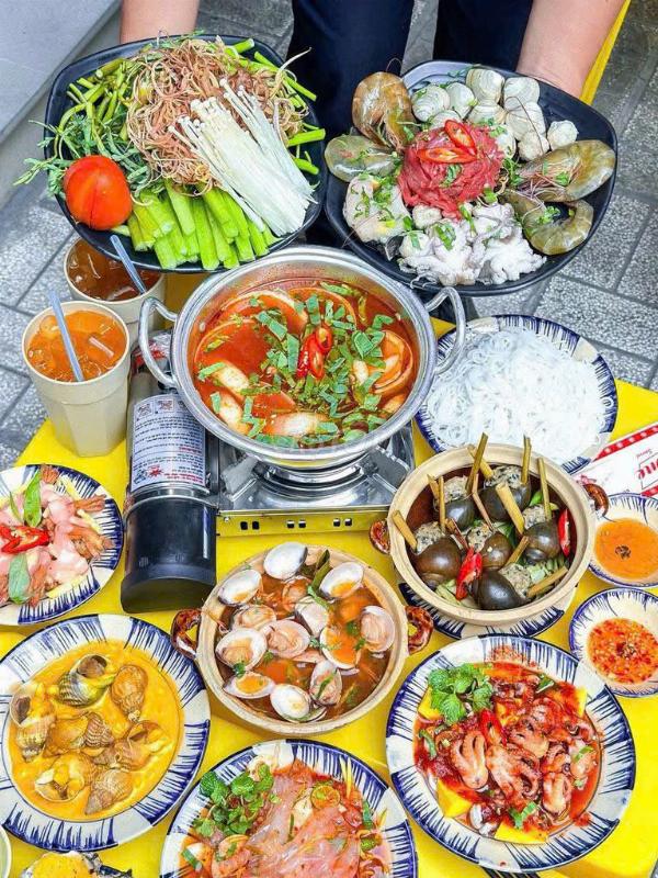 Quán ăn Nàng Ốc Phú Nhuận tuyển Phụ Bếp, Bếp Nướng chuyên Ốc