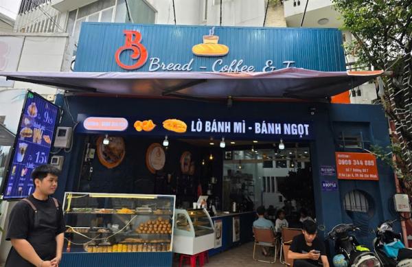 B BREAD COFFEE & TEA tuyển NV tại quầy & mô hình xe đẩy bán kính 4km
