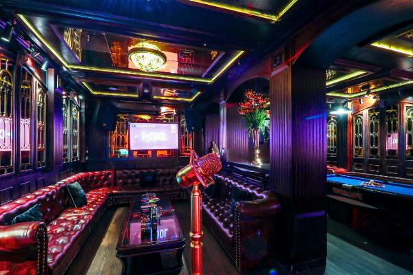 KARAOKE ICOOL tuyển NAM phục vụ làm ca từ 17h đến 3h sáng
