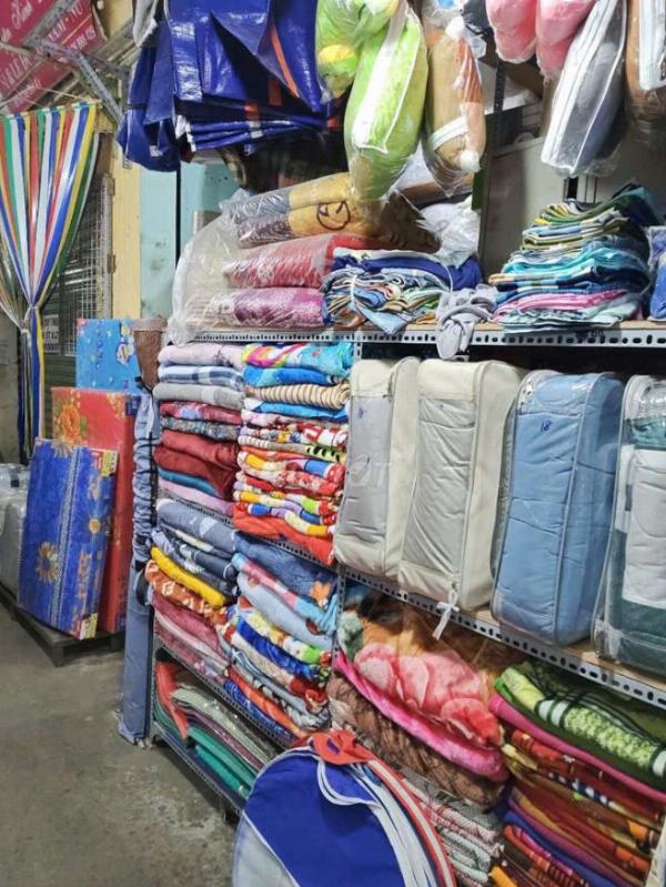 Tuyển nhân viên nam nữ phụ bán hàng ngay chợ Sơn Kỳ Tân Phú