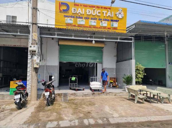 Tuyểm Nhân viên phục vụ suất ăn công nghiệp 