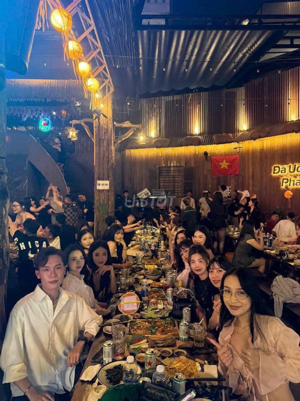 Mystery Pub Q1 Tuyển nhân viên phục vụ nữ Thu nhập hấp dẫn