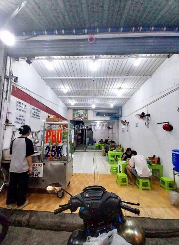 Cần sang quán phở đủ đồ dùng tại 45A Ung Văn Khiêm Bình Thạnh 