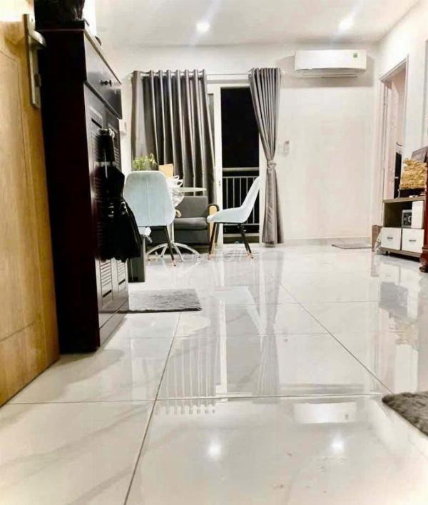 Bán căn hộ 51m2 tầng 10 có sổ hồng chung cư 8X ĐẦM SEN