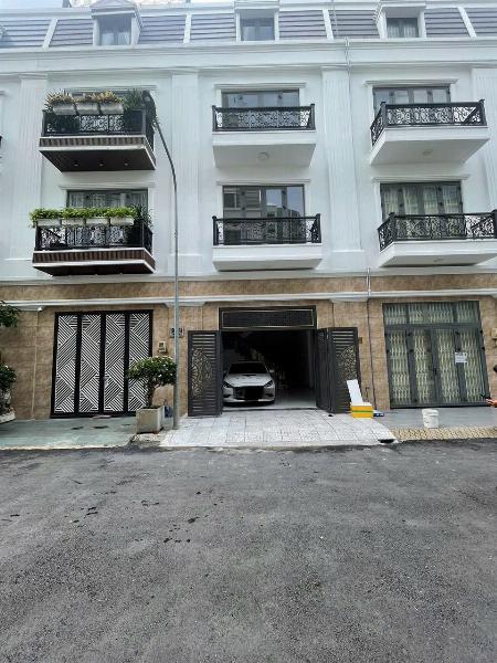 Bán nhà khu cao cấp Hà Huy Giáp 4 lầu đường nội khu 10m siêu đẹp