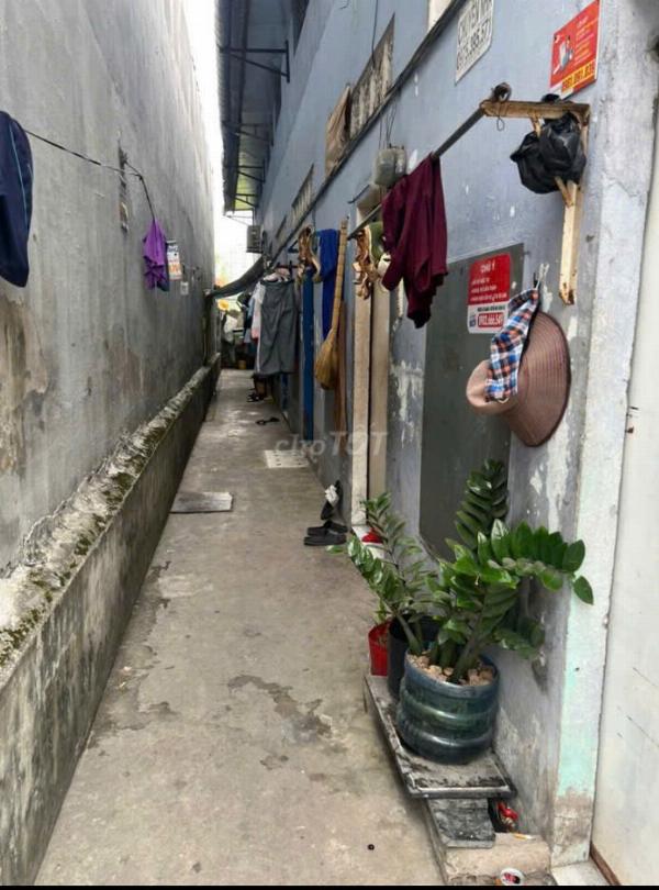Bán dãy nhà trọ 7 phòng đường Nguyễn Triệu Luật Bình Tân