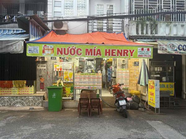 NƯỚC MÍA HENRY tuyển NV ca đêm làm tại Tân Bình