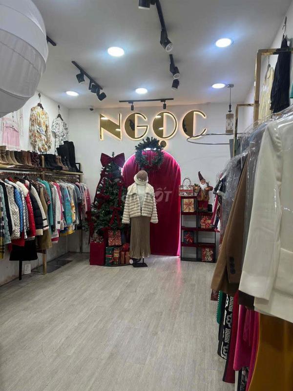 NGỌC BOUTIQUE tuyển NV bán hàng shop thời trang đi làm ngay