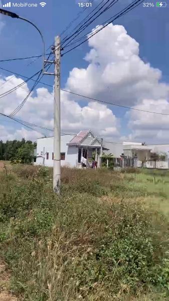 Bán gấp lô 5 x 18 KDC Long Cang Cần Đước chính chủ