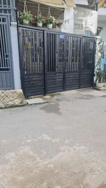 Chính chủ Bán nhà 1 trệt 1 lầu hẻm xe hơi tại Hà Huy Giáp Q12 