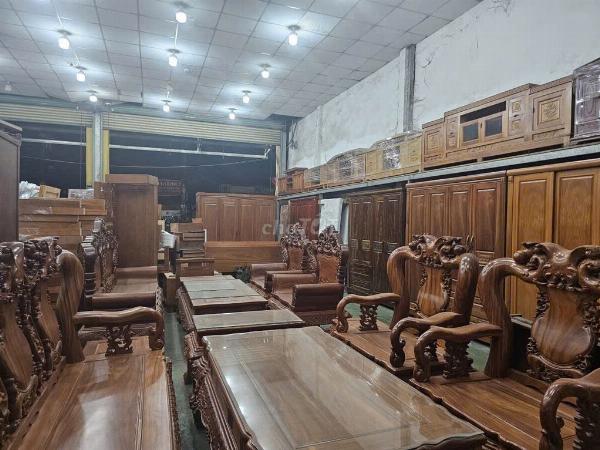 Tuyển NAM LĐPT & Thợ Mộc làm tại Q12 BAO Ở LẠI TẠI XƯỞNG